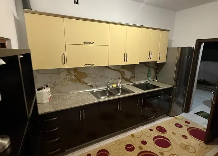 Khloe S Flat Apartament